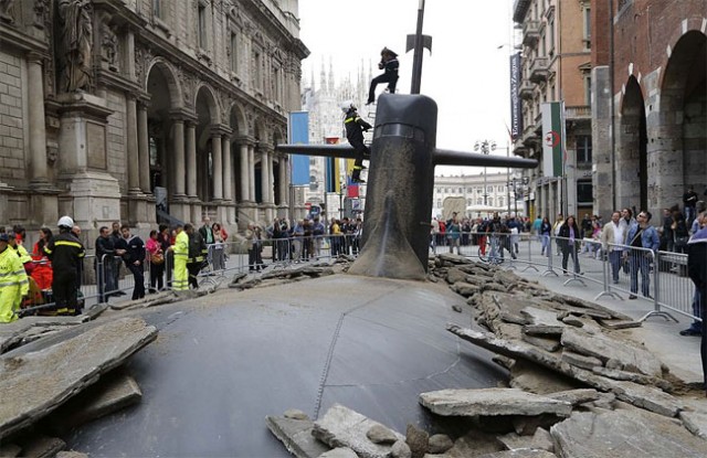 Submarine-in-Milan9-640x415
